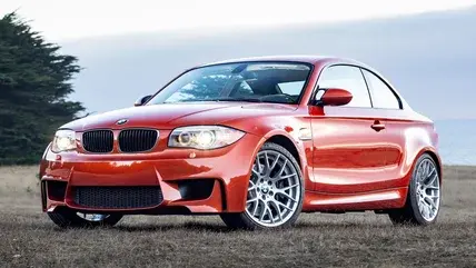 2011 BMW 1M front three-quarter