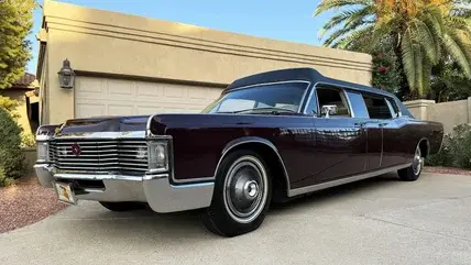 Jackie Gleason's 1969 Lincoln Continental limo